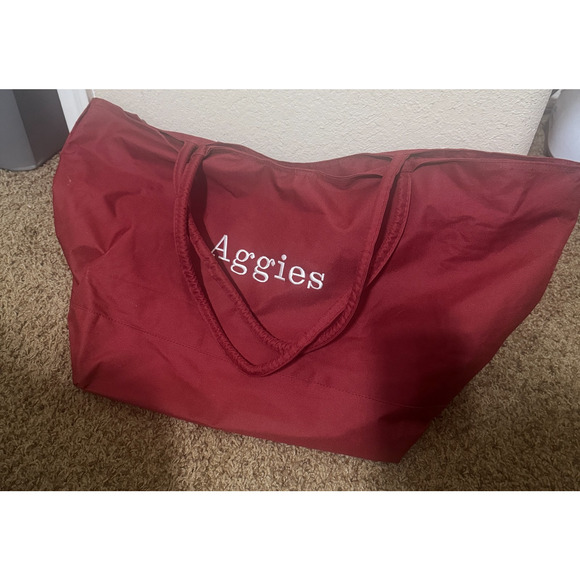 Texas A&M Aggies Red Tote Bag zippered large travel duffle beach - Picture 1 of 6